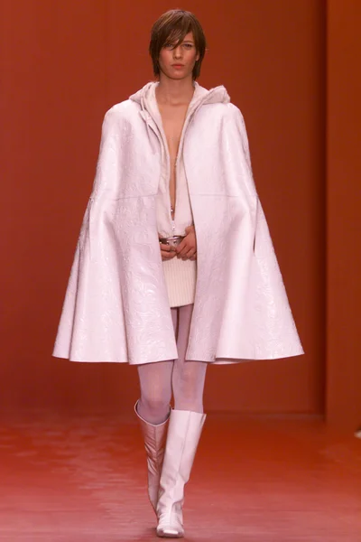 Look 35